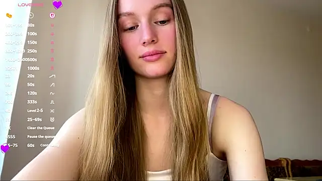 Snapshot of Viktoria_Vibes chatting on May 3, 3:18 pm Viktoria Vibes online show from May 3, 3:18 pm