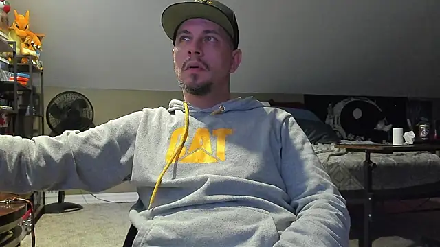 Snapshot of CtrlAltSexy chatting on February 8, 5:49 pm CtrlAltSexy online show from February 8, 5:49 pm