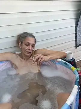 TicTac Toes online show from March 14, 8:03 pm