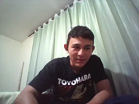 Snapshot of Andoresuowo chatting on April 7, 2:34 am Andoresuowo online show from April 7, 2:34 am