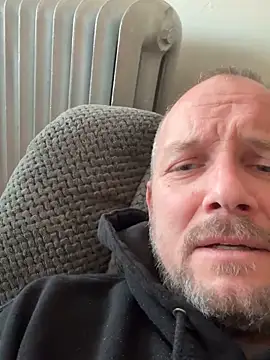 Snapshot of Cockluvrrrr chatting on March 4, 8:26 pm Cockluvrrrr online show from March 4, 8:26 pm