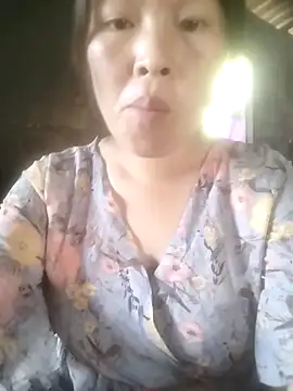 Snapshot of Yang-my- chatting on May 14, 4:30 am Yang-my- online show from May 14, 4:30 am