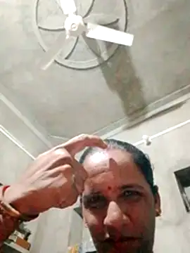 Snapshot of Anitarakkoli chatting on June 7, 4:55 pm Anitarakkoli online show from June 7, 4:55 pm
