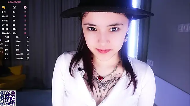 Snapshot of VerlieChahal chatting on March 20, 8:25 pm VerlieChahal online show from March 20, 8:25 pm