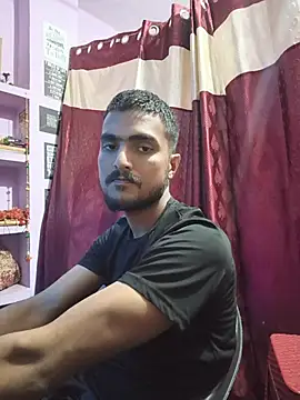 Snapshot of Rocko0309 chatting on February 25, 1:21 pm Rocko0309 online show from February 25, 1:21 pm