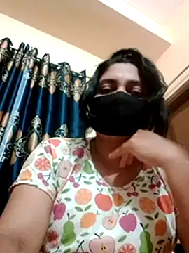 Snapshot of RoseBlush-03 chatting on February 10, 5:06 pm RoseBlush-03 online show from February 10, 5:06 pm