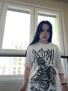 Snapshot of MiaAsterr chatting on March 25, 9:04 am MiaAsterr online show from March 25, 9:04 am