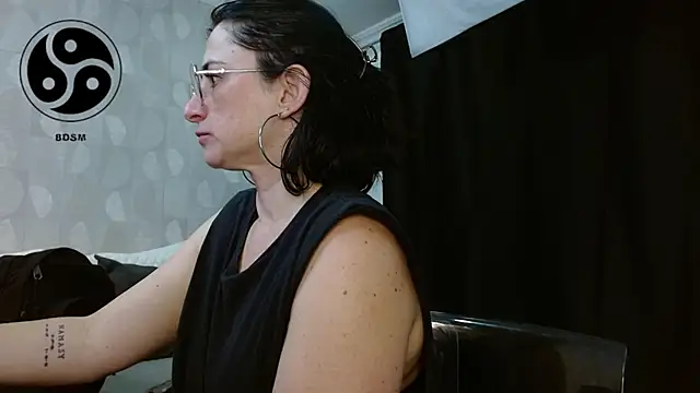 lincebdsm online show from December 3, 9:24 pm