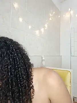 BrianaSweetxxx online show from May 23, 3:23 am