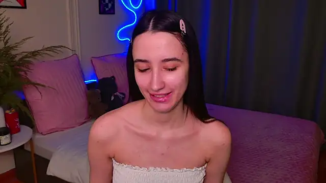 Snapshot of 16gbRAM_ chatting on February 9, 5:06 pm 16gbRAM online show from February 9, 5:06 pm