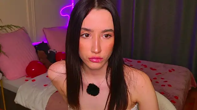 Snapshot of 16gbRAM_ chatting on February 14, 3:36 am 16gbRAM online show from February 14, 3:36 am