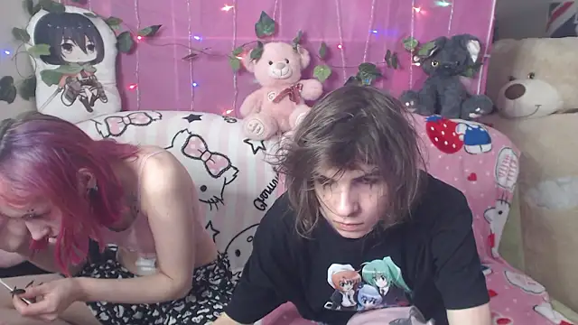 KitttyWhisper online show from March 19, 2:32 pm