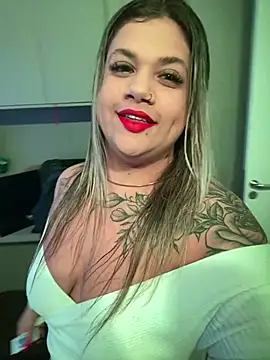kahreal online show from May 11, 2:45 pm
