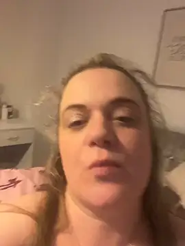 Snapshot of Piper_Milf_36 chatting on March 9, 4:22 pm Piper Milf 36 online show from March 9, 4:22 pm