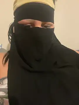 JamilaLiveTv online show from February 8, 11:30 pm