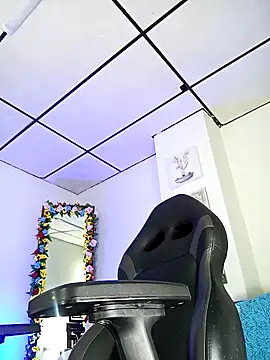 Snapshot of Queen_Elektra chatting on March 28, 11:26 pm Queen Elektra online show from March 28, 11:26 pm