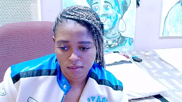 Snapshot of TyraHotxxx chatting on April 25, 5:21 pm TyraHotxxx online show from April 25, 5:21 pm