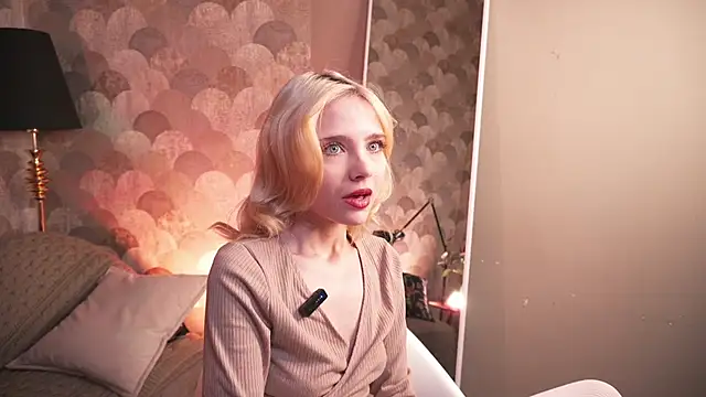 wow angel online show from February 18, 5:47 am