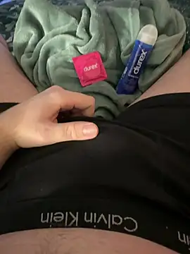 Thomascrtz online show from February 17, 9:10 pm