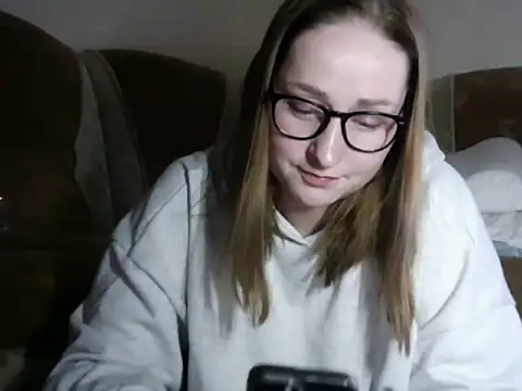 Anna Cole online show from March 10, 6:46 pm