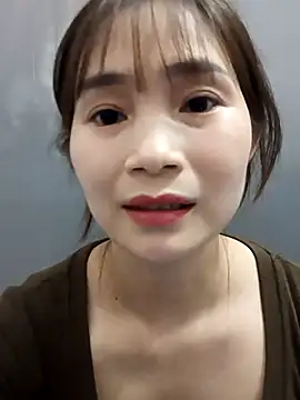 -Dumi- online show from February 22, 9:52 am