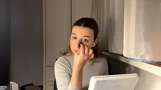 Snapshot of BedlessGoony chatting on February 13, 7:10 pm BedlessGoony online show from February 13, 7:10 pm