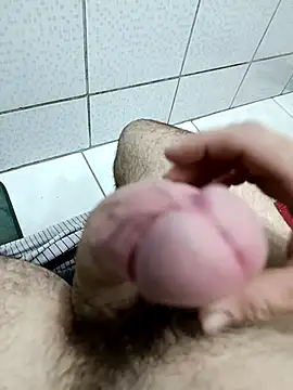 gatoo00om online show from March 29, 1:55 pm