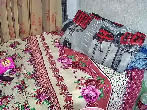 BlackBeauty2002 online show from February 16, 8:27 pm