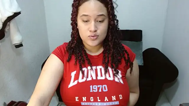 leilanewgirl online show from March 6, 12:45 pm