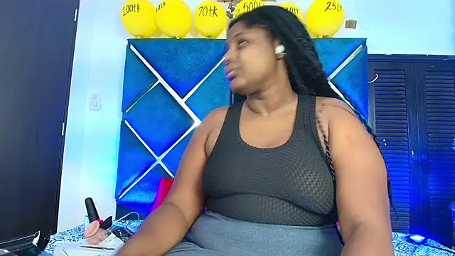 AlexaRousse4u online show from April 28, 10:15 pm