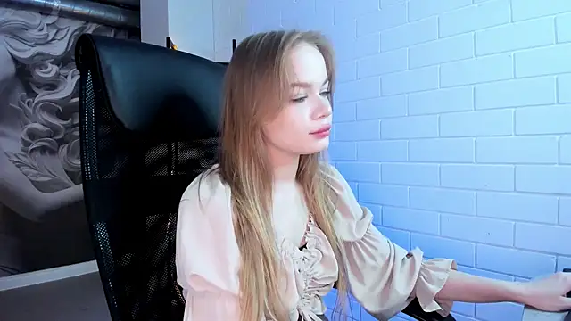 AmyNox online show from June 19, 9:02 am