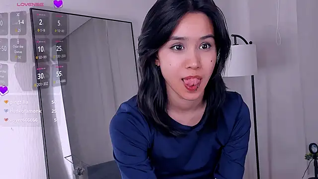 EmelinaGnas online show from March 27, 8:26 am