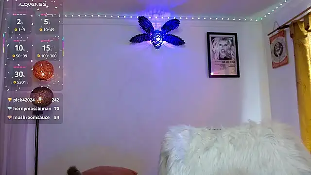 DanniHotBoy02 online show from May 16, 6:07 pm
