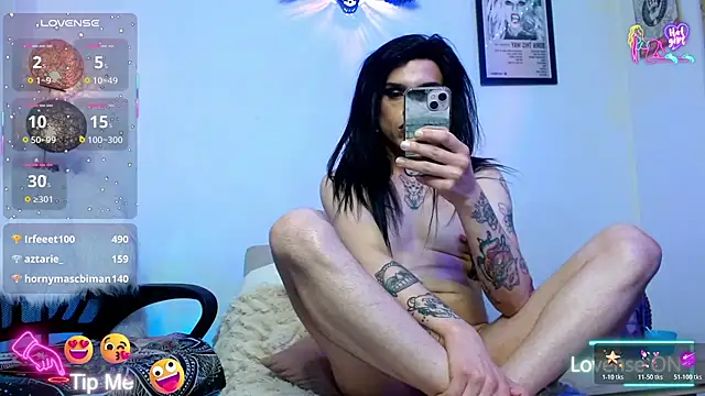 DanniHotBoy02 online show from May 18, 4:07 am