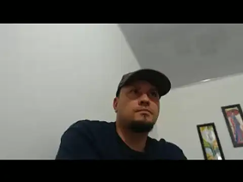 thomax10 online show from February 9, 7:18 pm