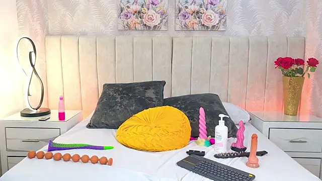 Sara Becky online show from February 9, 8:46 pm