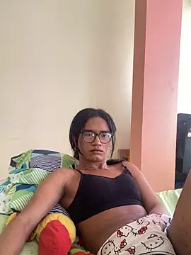 Snapshot of horny_brii chatting on April 18, 7:07 pm horny brii online show from April 18, 7:07 pm