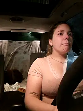 Snapshot of Dulcexpecado chatting on April 3, 11:14 pm Dulcexpecado online show from April 3, 11:14 pm