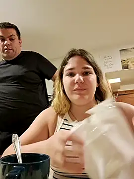 Snapshot of Dulcexpecado chatting on April 7, 11:48 pm Dulcexpecado online show from April 7, 11:48 pm