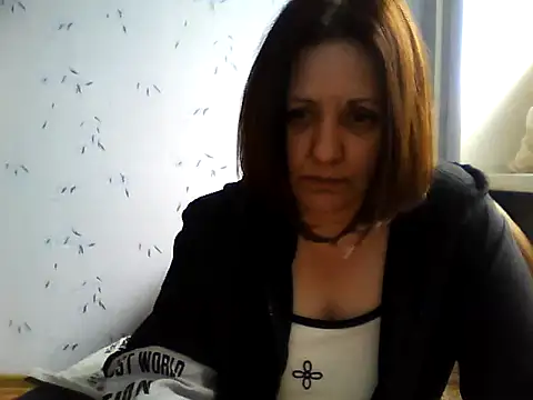 LockyCharm111 online show from March 15, 12:00 pm