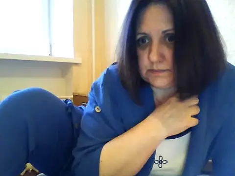 LockyCharm111 online show from March 20, 4:12 pm