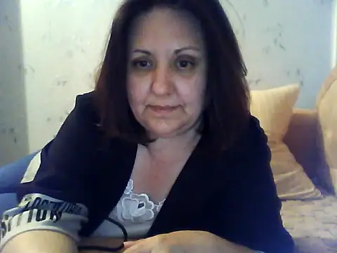 LockyCharm111 online show from May 14, 6:58 pm