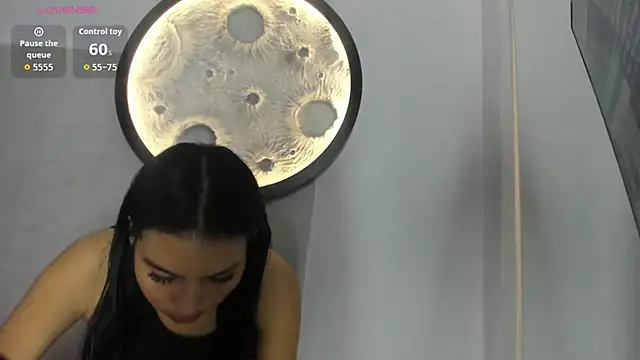 dulce 34 online show from May 9, 11:48 am