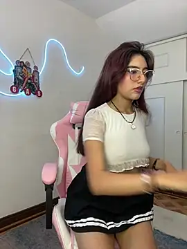 VelariaSoft online show from February 11, 2:33 pm