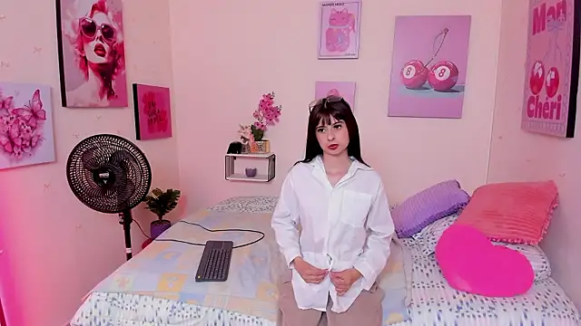 Snapshot of AnnyCotton chatting on March 5, 7:54 pm AnnyCotton online show from March 5, 7:54 pm