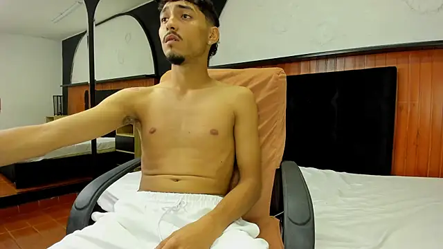 Just Marcos  online show from February 11, 7:52 pm