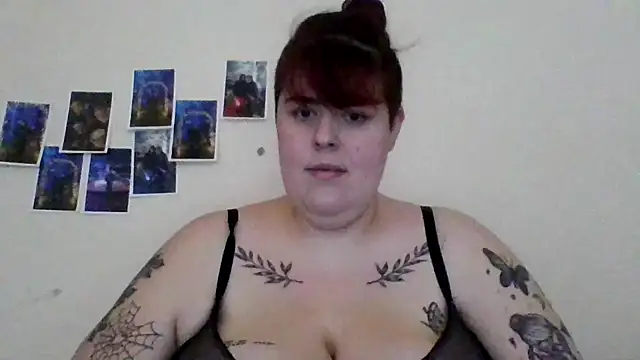 BBWBlossom  online show from April 1, 9:21 am