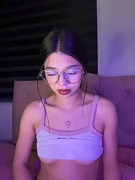 Deva 00 online show from March 2, 7:15 am