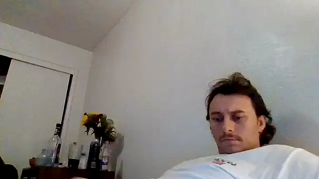 Tallhungandcloudy online show from February 18, 7:48 am