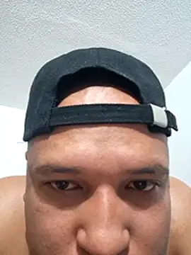 Snapshot of jhonedinsonhot chatting on February 10, 2:26 am jhonedinsonhot online show from February 10, 2:26 am